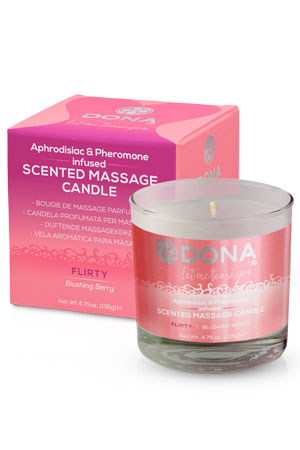 Массажная свеча DONA Scented Massage Candle Flirty Aroma: Blushing Berry 135 г